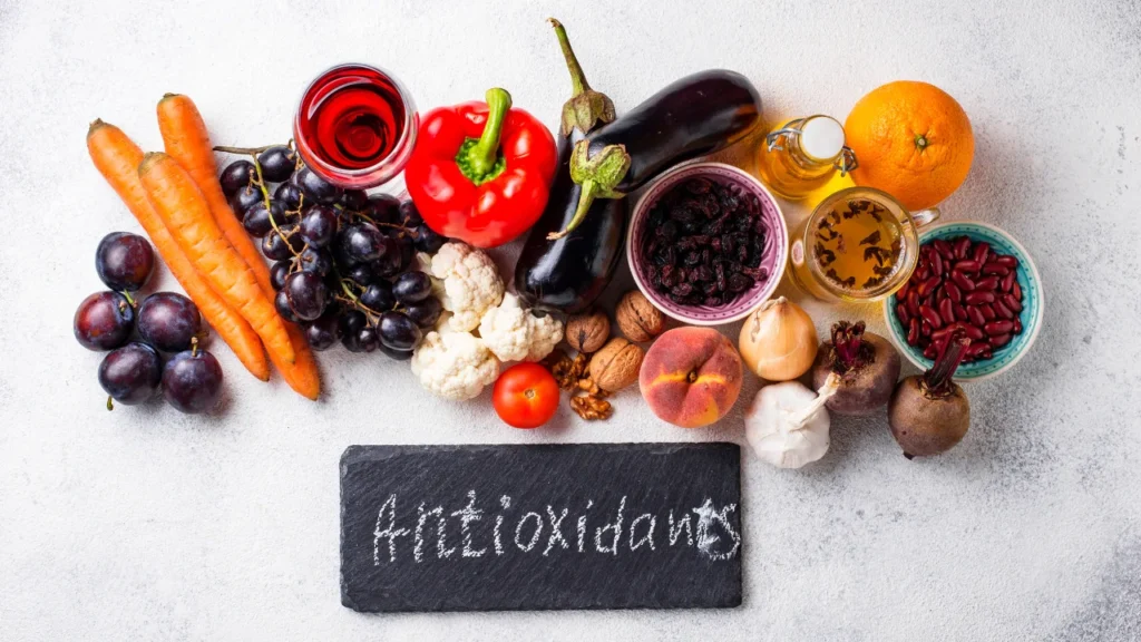 Antioxidant rich food items. 